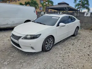 Lexus ES 3.5L 6 2013