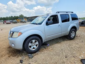 Nissan Pathfinder 4.0L 6 2012