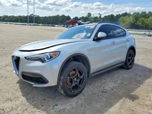 Alfa Romeo Stelvio 2.0L 4 2018