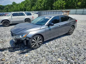 Nissan Altima 2.5L 4 2019