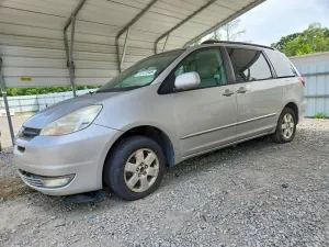 Toyota Sienna 3.3L 6 2004
