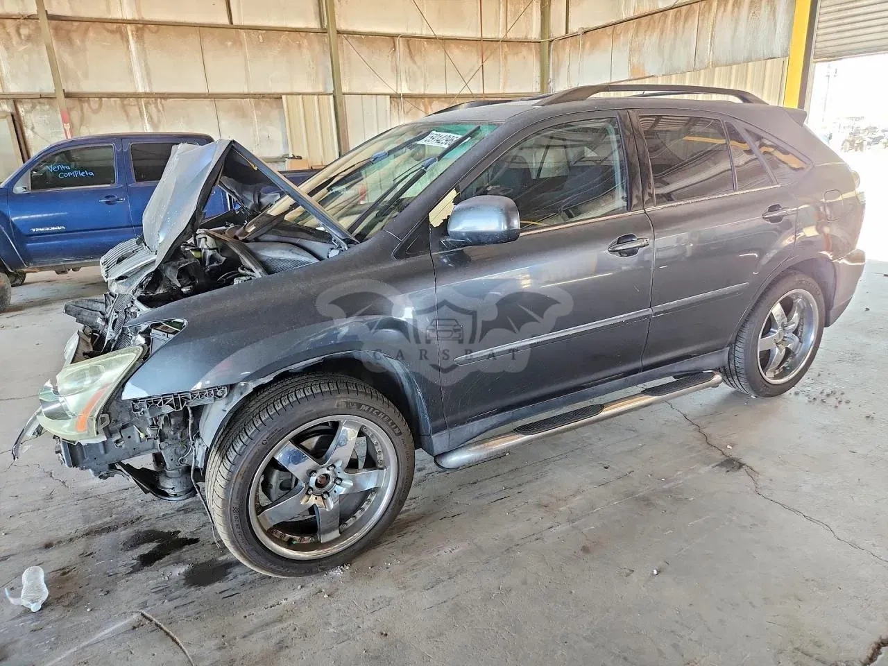 Lexus RX 3.3L 6 2004