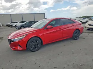 Hyundai Elantra 2.0L 4 2021