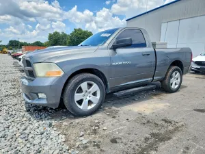 Dodge RAM 5.7L 8 2012