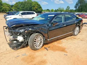 Lexus LS 4.6L 8 2013
