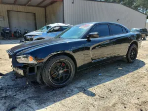 Dodge Charger 5.7L 8 2011