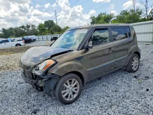Kia Soul 2.0L 4 2012