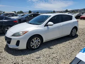 Mazda 3 2.0L 4 2013