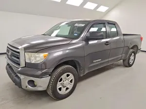 Toyota Tundra 4.6L 8 2011