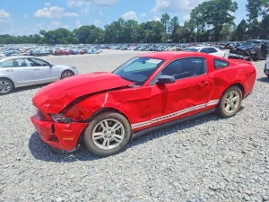 Ford Mustang 3.7L 6 2012