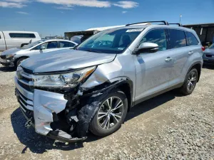 Toyota Highlander 3.5L 6 2019