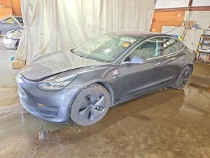 Tesla Model 3 2018