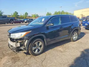 Toyota Highlander 3.5L 6 2015