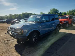 Ford Bronco 2.3L 4 2022