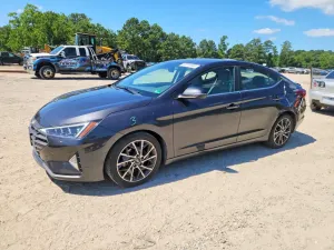 Hyundai Elantra 2.0L 4 2020