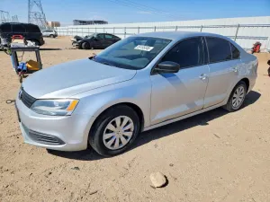 Volkswagen Jetta 2.0L 4 2014