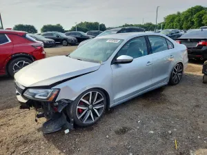 Volkswagen Jetta 2.0L 4 2014
