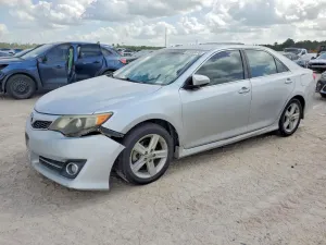 Toyota Camry 2.5L 4 2013