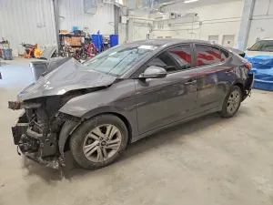 Hyundai Elantra 2.0L 4 2020