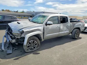 Toyota Tacoma 3.5L 6 2023