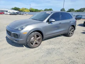 Porsche Cayenne 3.6L 6 2016