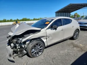 Mazda 3 2.5L 4 2025