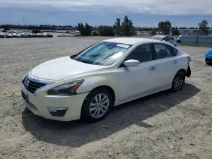 Nissan Altima 2.5L 4 2015
