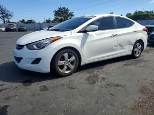 Hyundai Elantra 1.8L 4 2013