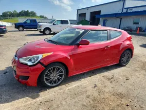 Hyundai Veloster 1.6L 4 2013