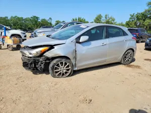 Hyundai Elantra 2.0L 4 2016