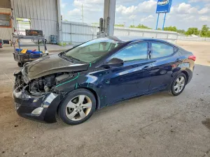 Hyundai Elantra 1.8L 4 2013