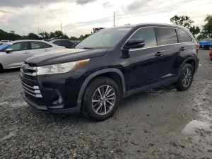 Toyota Highlander 3.5L 6 2019