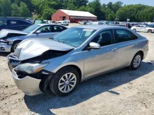 Toyota Camry 2.5L 4 2016