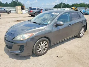 Mazda 3 2.0L 4 2013