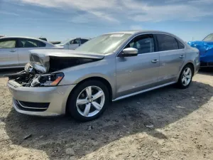 Volkswagen Passat 2.5L 5 2013