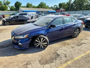 Nissan Altima 2.5L 4 2022