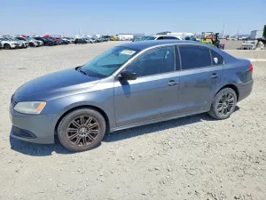 Volkswagen Jetta 2.0L 4 2011