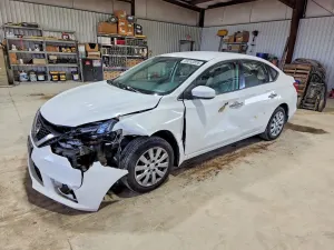 Nissan Sentra 1.8L 4 2016