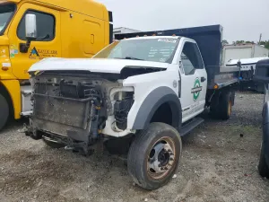 Ford F550 6.7L 8 2019