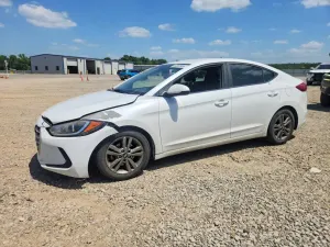 Hyundai Elantra 2.0L 4 2018