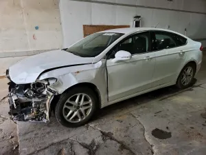 Ford Fusion 2.5L 4 2014