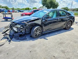 Toyota Camry 2.5L 4 2023