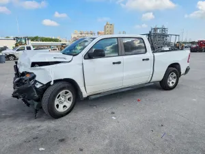 RAM 1500 5.7L 8 2023