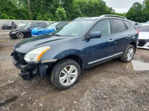 Nissan Rogue 2.5L 4 2013