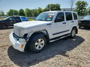 Jeep Liberty 3.7L 6 2011