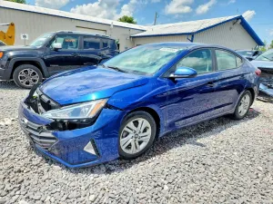 Hyundai Elantra 2.0L 4 2020