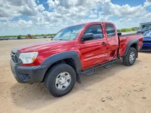 Toyota Tacoma 2.7L 4 2013