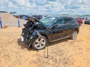 Audi Q5 2.0L 4 2024