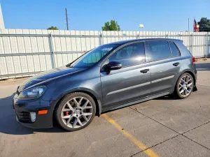 Volkswagen Golf 2.0L 4 2013
