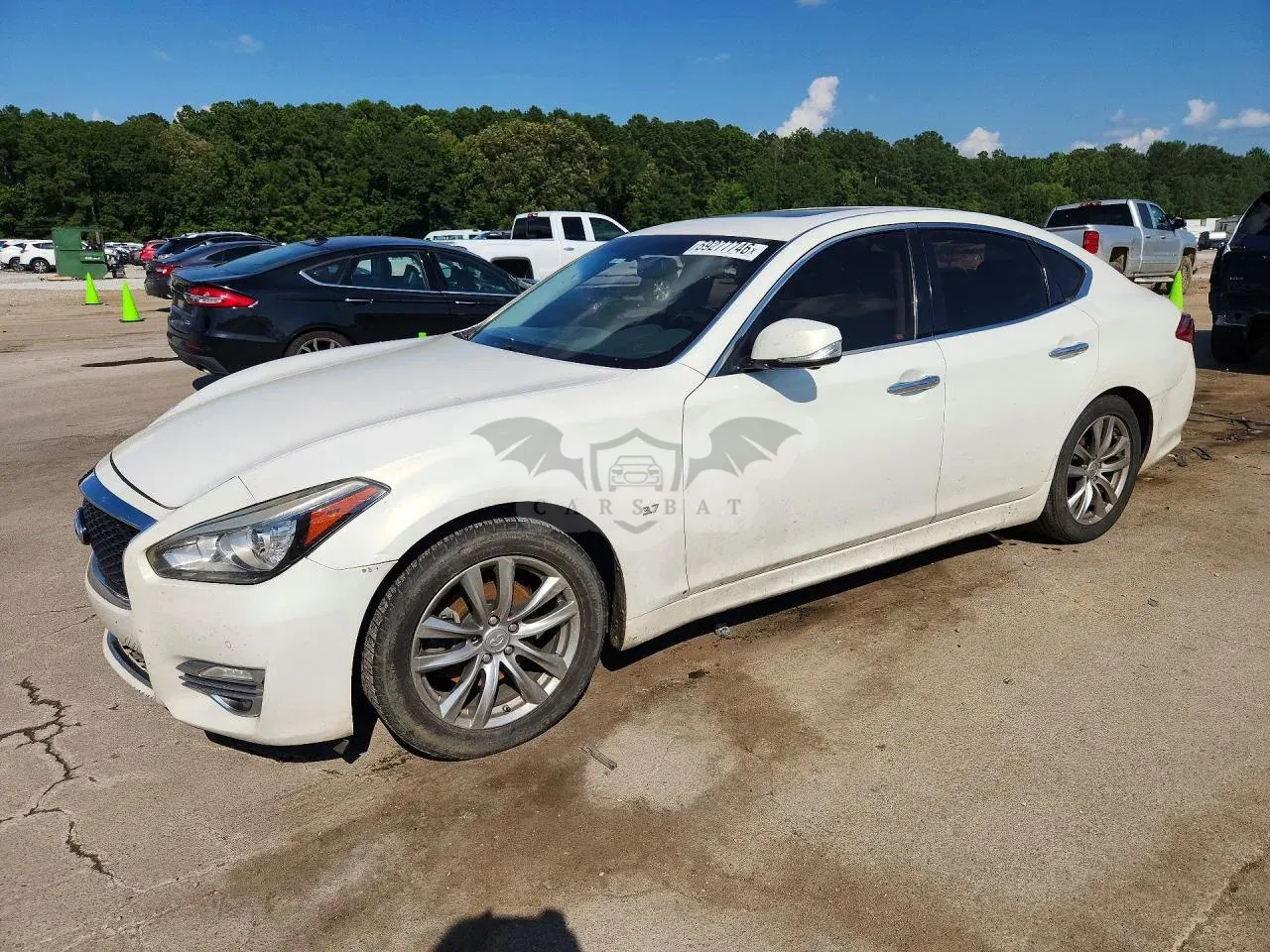 Infiniti Q70 3.7L 6 2015